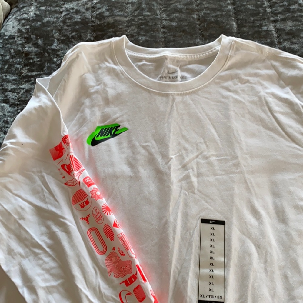 Men’s shirt